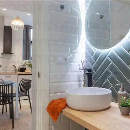 Al5 Seaside Bliss-stylish Loft Steps From Malvarrosa Apartament